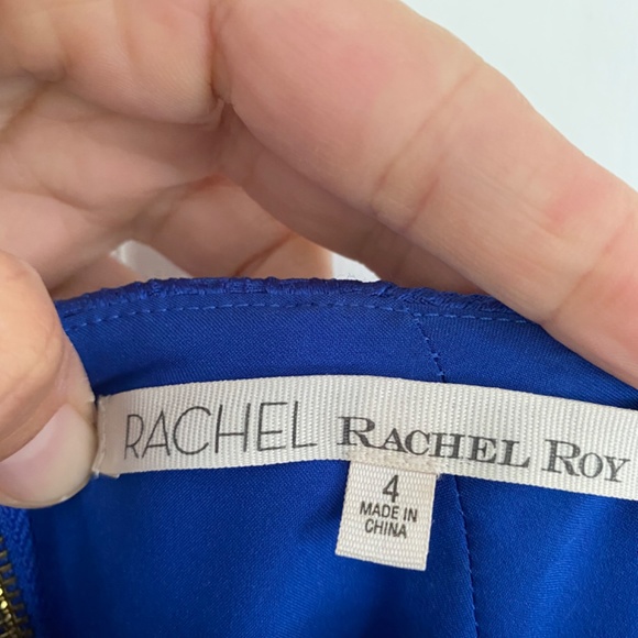 Gorgeous blue textured dress - Picture 4 of 4